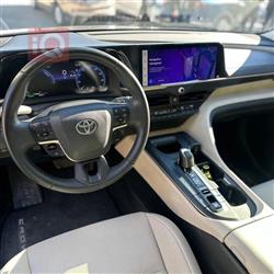 تۆیۆتا کراون